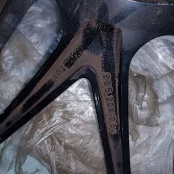 Hliníkové disky 5x112 R20 10,5J ET30 - 5