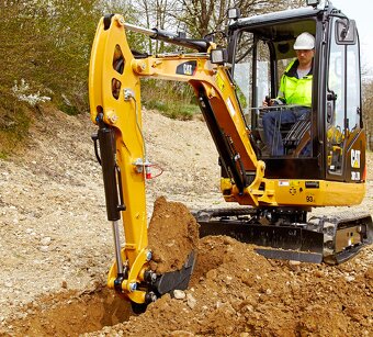 MINIBAGER CAT - vykopove a zemne prace - 5