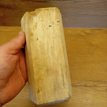 stará drevená forma na maslo. - 5