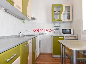 NOVÁ SUPER CENA TEHLOVÝ 2-IZB. BYT V PRIAMOM CENTRE MESTA - 5