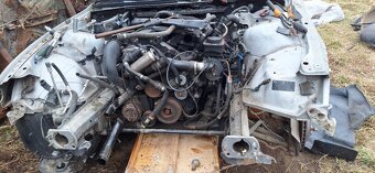 Predám BMW E46 320D - 5