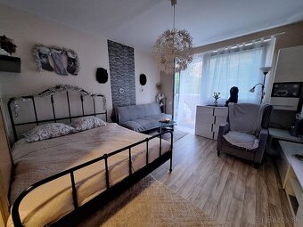 3 izbový byt s balkónom v príjemnom a pokojnom prostredí - 5
