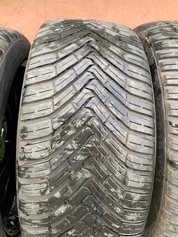 235/40 R18 Continental AllSeasonContact - 5