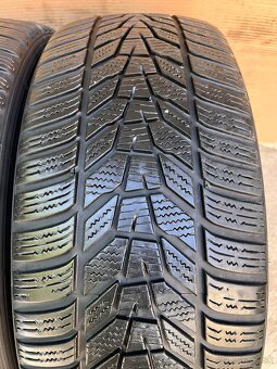 Zimné pneumatiky 225/45 R19 Hankook dva kusy - 5