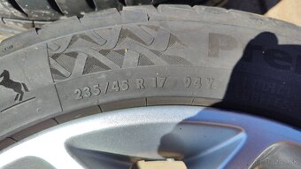 5x108 R17 Ford 235/45 R17 Continental - 5