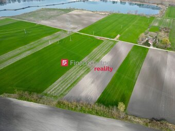 Nehnuteľnosť Okoč - Na predaj orná pôda 5 752 m2 - 5