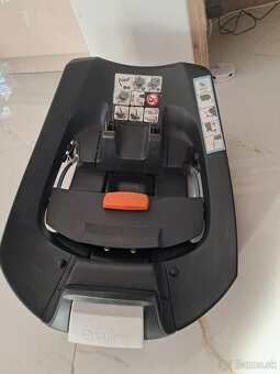 Cybex aton 5 s isofix zakladnou - 5