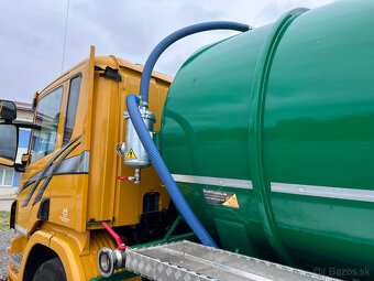 FEKALNE VOZIDLO SCANIA AUTOMAT-11500L CISTERNA - 5