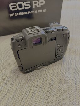 Canon EOS RP + Canon Grip EG-E1 - 5