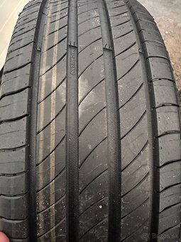 205/55 R17 91V  Michelin Primacy 4 - 5