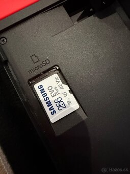 Predám Nintendo Switch OLED - 5