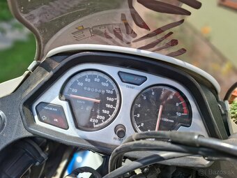 Yamaha 750 super tenere - 5