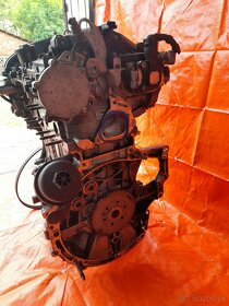 Motor Citroen C4 II 1,6 - 5