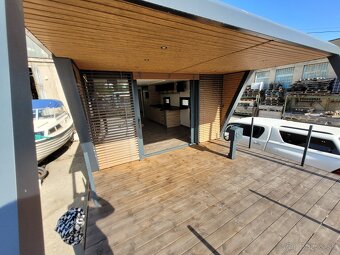 Hausbot 15.4 x 4.2m NEW Houseboat ZARIADENY - 5