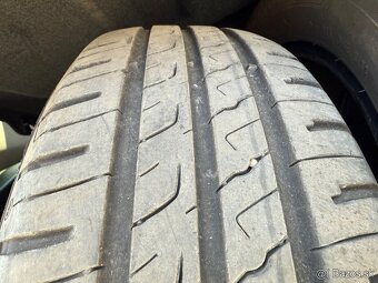 195/65 R15 letná sada BARUM - 5