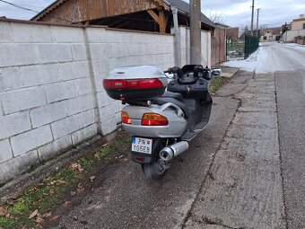 Suzuki burgman 650 - 5