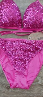 Ružové bikiny - 5