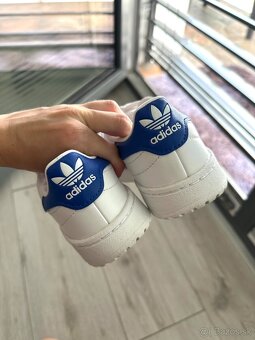 Biele Damske tenisky Adidas - 5