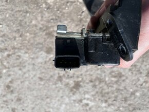Hyundai i30 vložka zámku, kľučky dverí, lišta, zámok kufra - 5