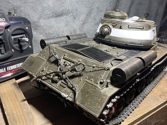 Predám rc tank IS-2 - 5