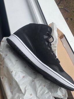 Jordan Nike Executive EUR 45.5 - 5