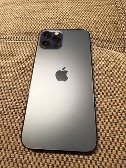 iPhone 12 Pro 128Gb + Apple Watch 5 40mm - 5