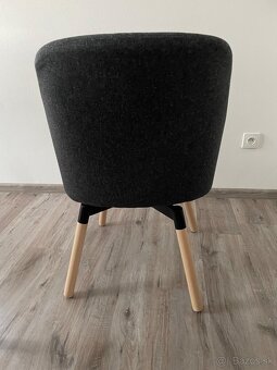 Otocne stolicky Ikea Janolof v stave novych - 5
