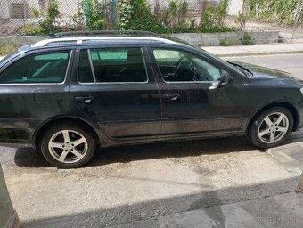 Octavia 2 1.6tdi 77kw combi - 5