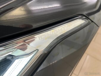 Volkswagen Tiguan 2.0 TDI EVO Elegance 4Motion DSG - 5