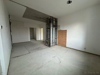 3 izbový byt v blízkosti centra – Nové Mesto nad Váhom - 5