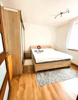 Priestranný 4-izbový byt s lodžiou a zariadením – Švermová,  - 5