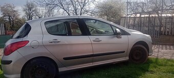 Predám Peugeot 308, pojazdný , na ND - 5