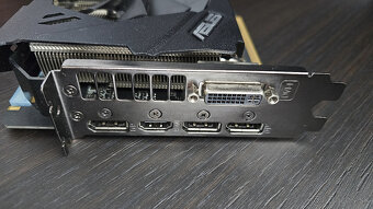 Asus STRIX GTX980 - 5