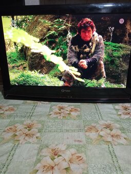 Predám tv Funai - 5