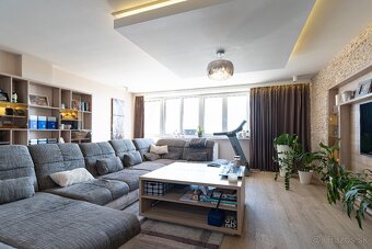 Exkluzívny trojpodlažný dom s výhľadom na Košice - 5