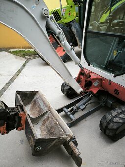 Takeuchi tb 216 2700mth powertilt - 5