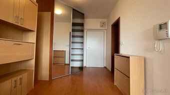 Jednoizbový byt s balkónom v komplexe KOLOSEO - 5