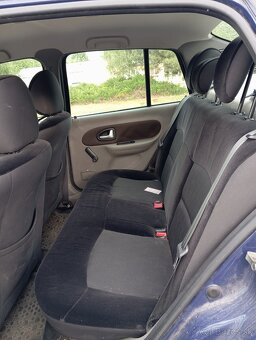 Predám diely na Renault Thalia 1.2 benzín 55kw rok 2010 - 5