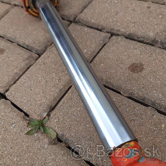 Hydraulický válec,piest UNC - 5