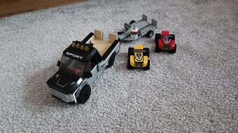 LEGO City 60148 Závodný tím štvorkoliek - 5