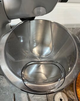 Bosch MUM 56Z40 900W kuchynský robot - 5