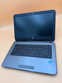 Notebook 14" HP.Intel Celeron 2x2,16GHz.8gb ram.120g SSD - 5