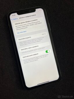 iPhone 11 64GB Green - 100% batéria - 5