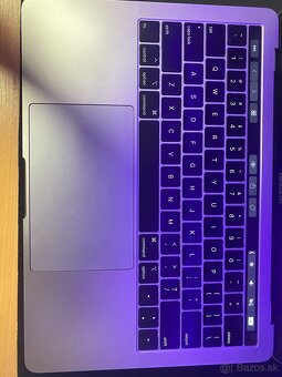 MacBook Pro 2018 13 inch Intel - 5