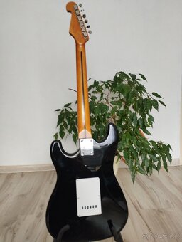 Elektrická gitara SX - 5