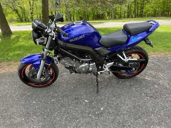 SUZUKI SV 650 N 2011 - 5