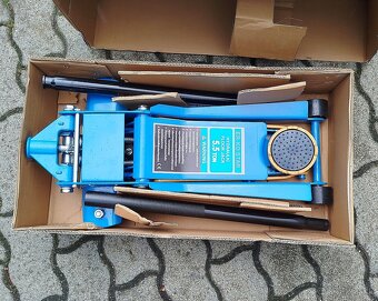 Hydraulický nízkoprofilový autozdvihák 5,5T - 5