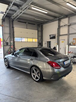 Mercedes C trieda 400 AMG Line 4MATIC A/T 9GTronic - 5