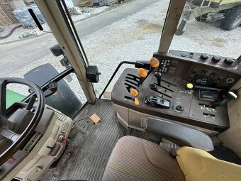 John Deere 6910 - 5