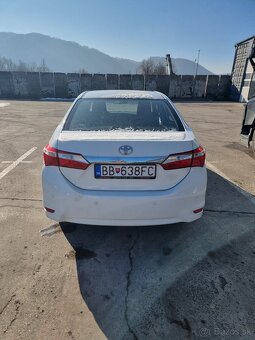 Toyota Corolla 1.6 valvematic r.v.2015 - 5